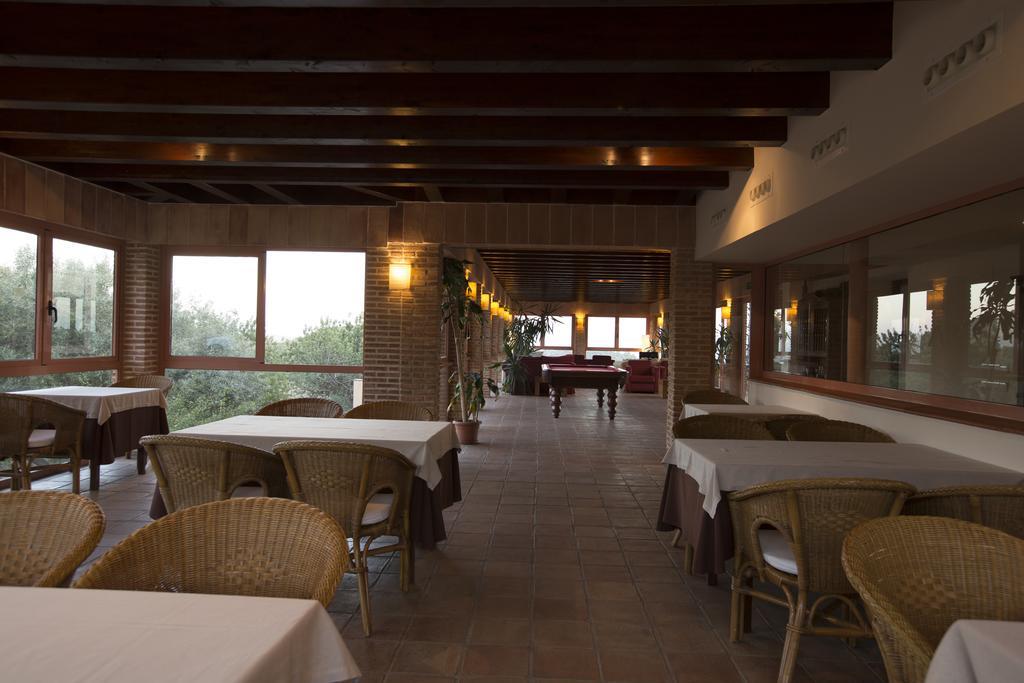 Hotel Cal Naudi Лес-Касес- д'Альканар Экстерьер фото